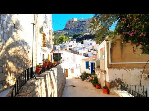 Vida en el Casco Antiguo de Los Barrios: Una Experiencia Única